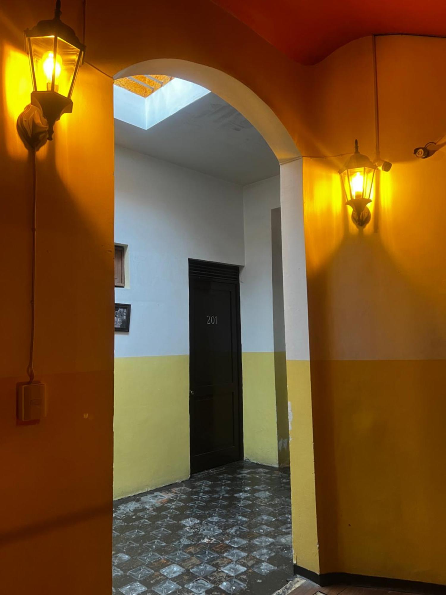Hostal Amigo Kota Meksiko Bagian luar foto